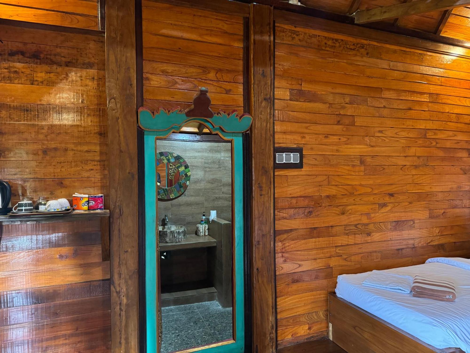 Black Lava Hostel&Lodge Kintamani Exteriör bild